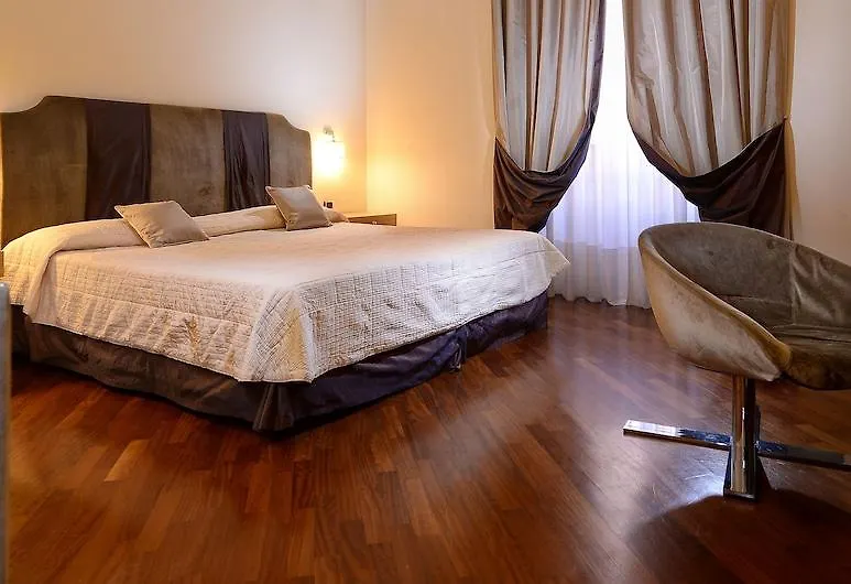 Hotel Golden Rome